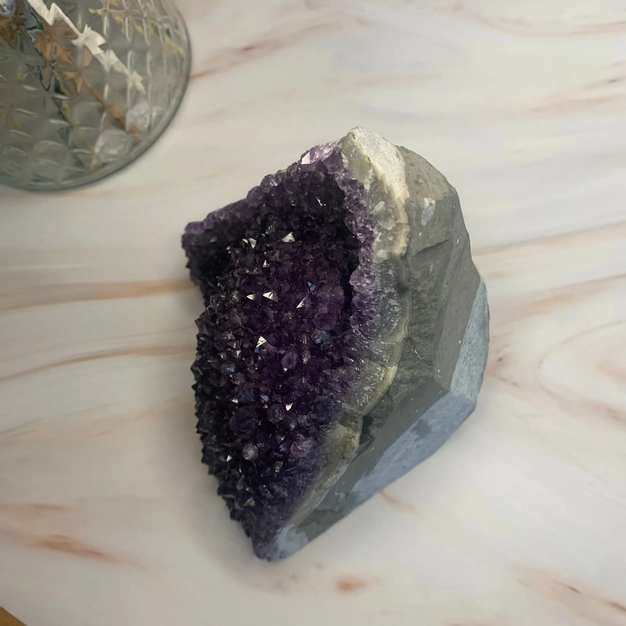 Amethist cluster Gem Interior